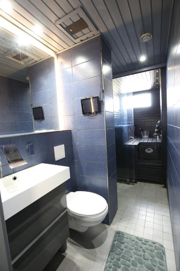 Central Gem With Sauna - Big Two-Room Apartment Free Parking Tampere Buitenkant foto